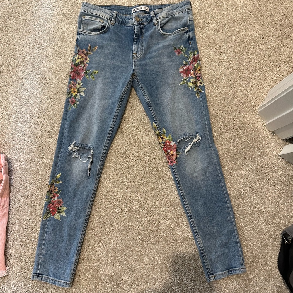 Zara Flower Jeans